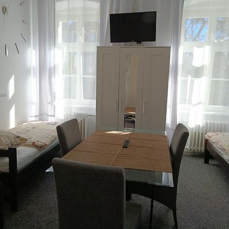 Namysłów Hotel Polonia מראה חיצוני תמונה
