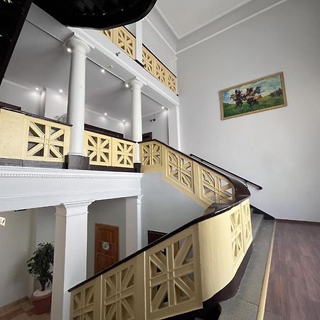 Namysłów Hotel Polonia מראה חיצוני תמונה