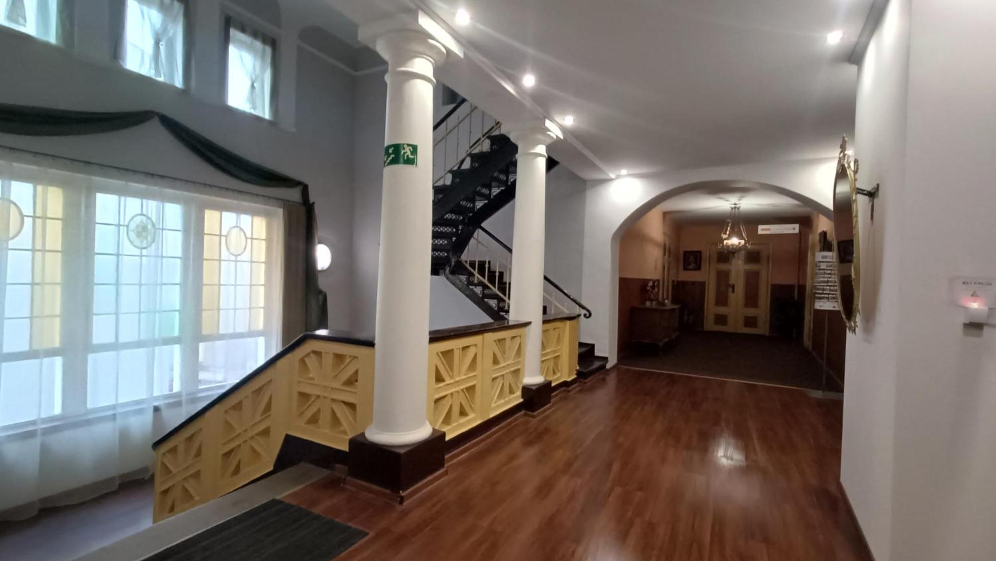 Namysłów Hotel Polonia מראה חיצוני תמונה