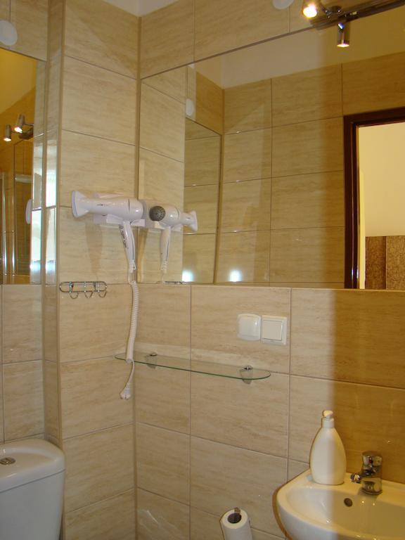 Namysłów Hotel Polonia חדר תמונה